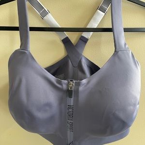 Victoria’s Secret Sports Bra 38DDD